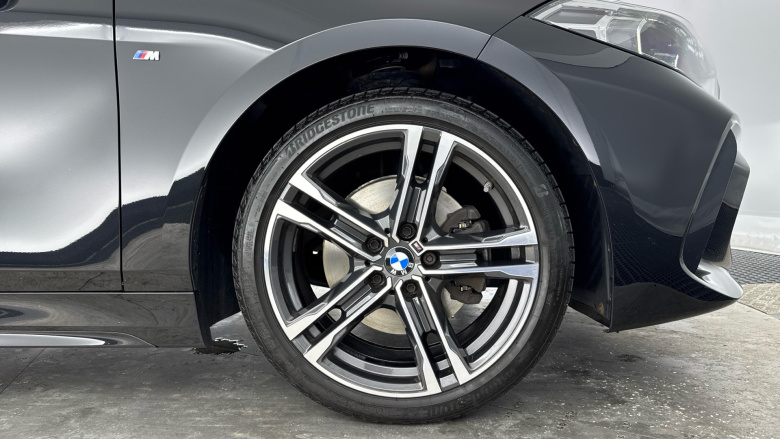 BMW 1 Series 118i [136] M Sport 5dr [Live Cockpit Professional] Petrol Hatchback